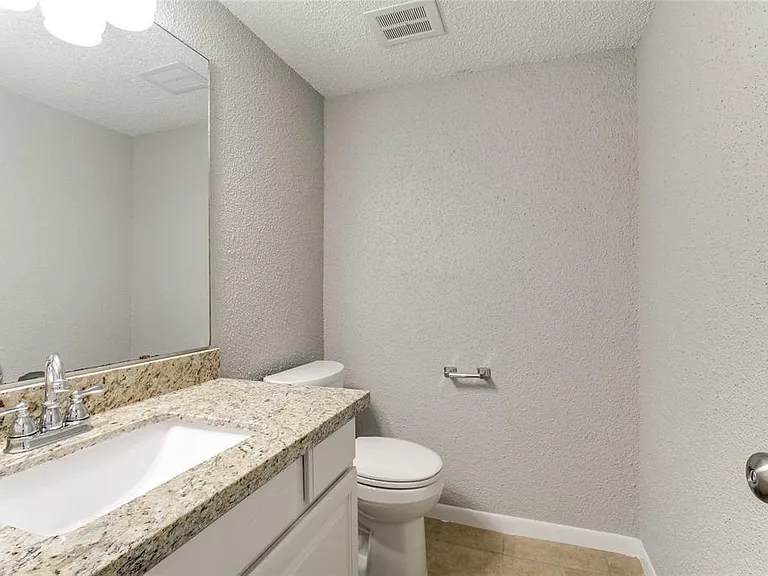 1607 Alabama St #5 — Photo 7
