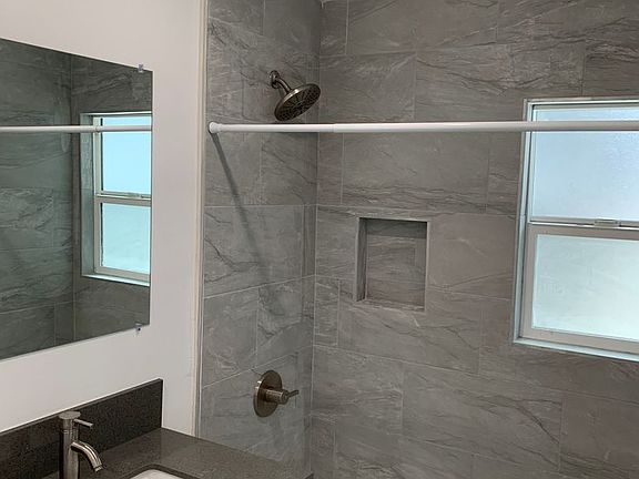 2nd image of 4154 Lockland Pl #2