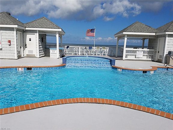 3rd image of 2312 Beach Haven Dr APT 204