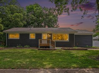 405 Cedar St NW, Demotte, IN 46310