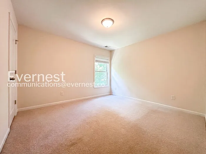 1786 Caswell Pkwy — Photo 13