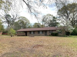 904 Red Bluff Rd, Atlanta, TX 75551