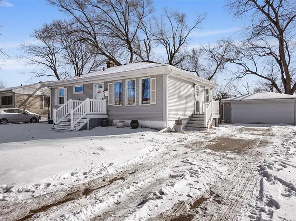 3340 Maple Dr, Highland, IN 46322