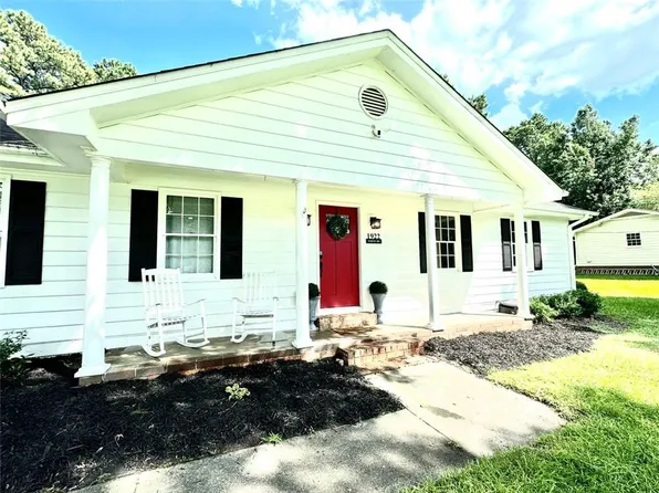 1922 North Rd, Snellville, GA 30078