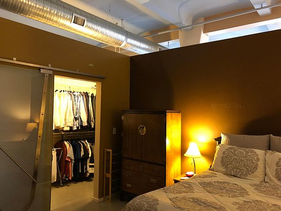 2nd image of 1132-1140 Washington Ave #305