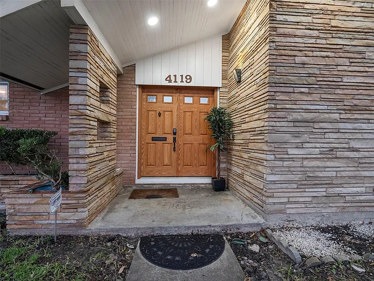 4119 Mischire Dr — Photo 34