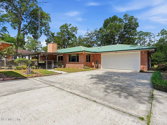 4th image of 1339 CHATAUQUA Way