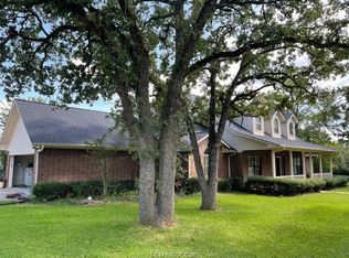 9950 L And R Rd, College Station, TX 77845