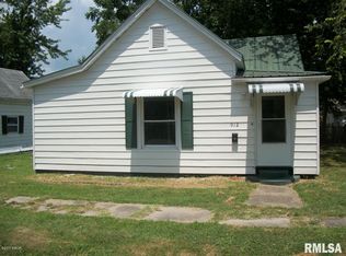 912 Elder St, Eldorado, IL 62930
