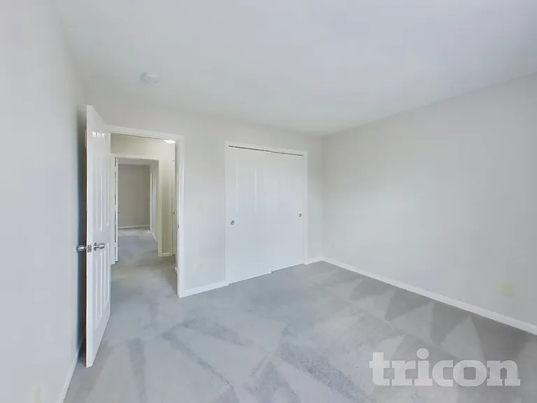 7260 Kidwell Dr — Photo 11