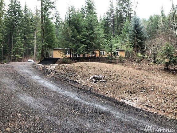 Large .51 acre parcel, Room for a shop/garage