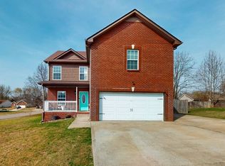 349 Chestnut Grove Ct, Clarksville, TN 37042