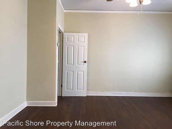 5th image of 218 S Kenmore Ave APT 8