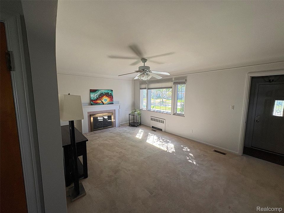 1814 Stanhope St, photo 3