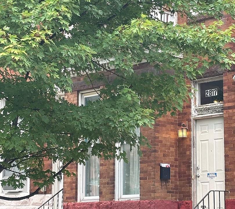 1st image of 2817 Parkwood Ave
