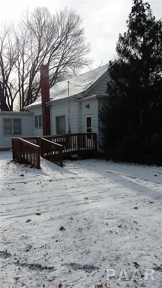 1106 E Republic St photo 1
