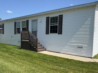 258 Mallard Ln #140, Capac, MI 48014