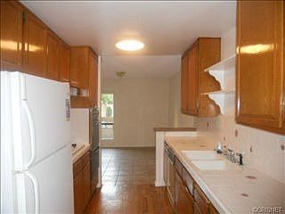 4th image of 1887 Greenfield Ave APT 103