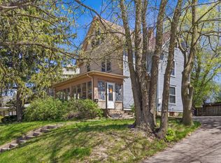 122 Park Ave, Dekalb, IL 60115