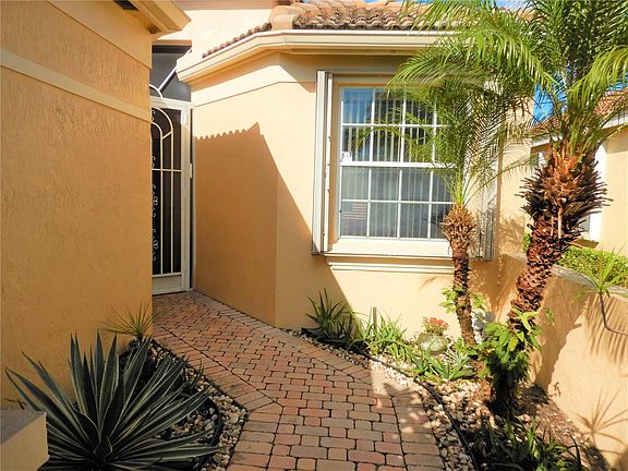 4th image of 7164 E Cataluna Circle