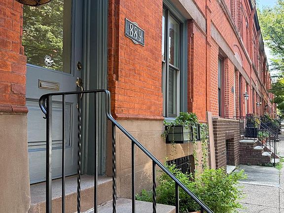 5th image of 889 N 25th St