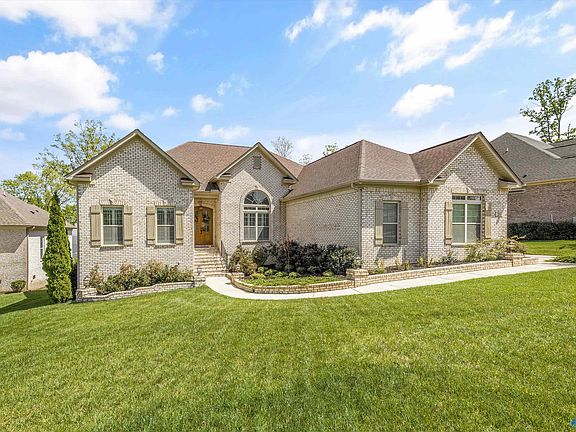 2nd image of 21 Ridge Bluff Cir SE