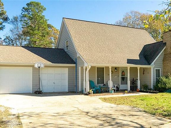 5th image of 480 Leigh Kay Dr
