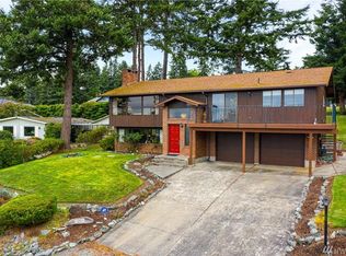 1291 Polnell Shores Dr, Oak Harbor, WA 98277