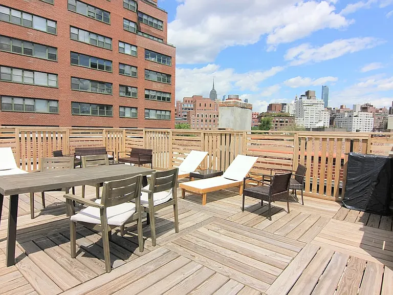 24 Charles St #11 — Photo 7