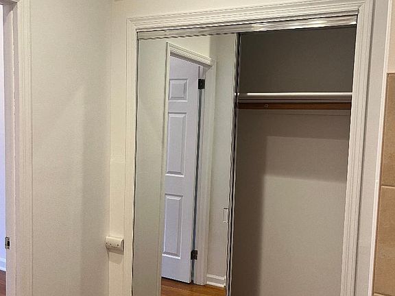 5th image of 155 W 76th St APT 3A