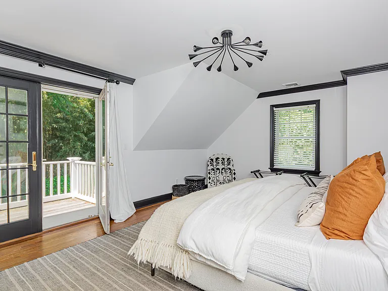 113 Northside Dr — Photo 27