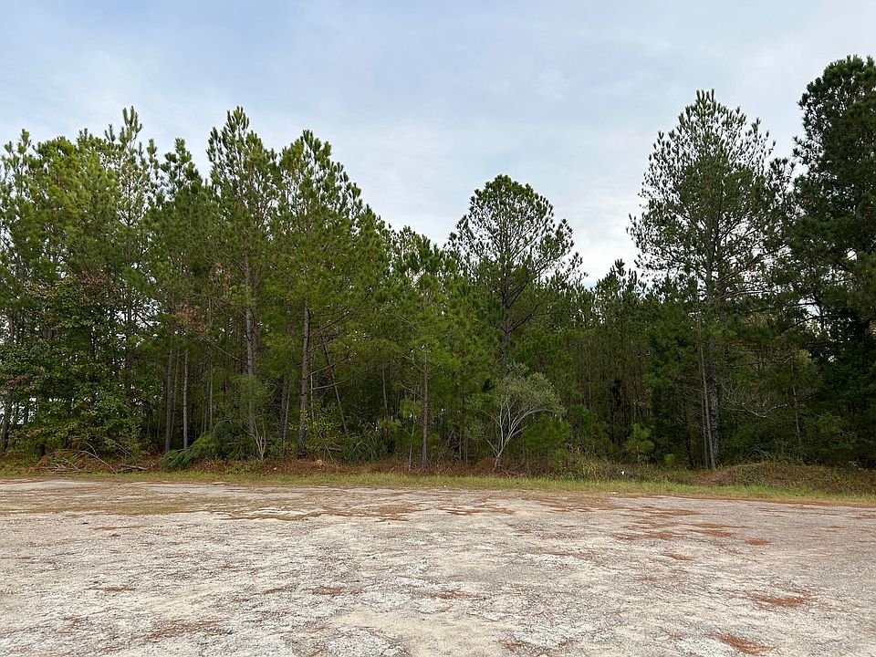 2nd image of 4668 Jessie Road