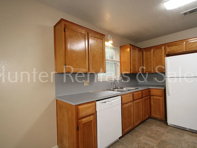 3275 Etta Kay Ln — Photo 14