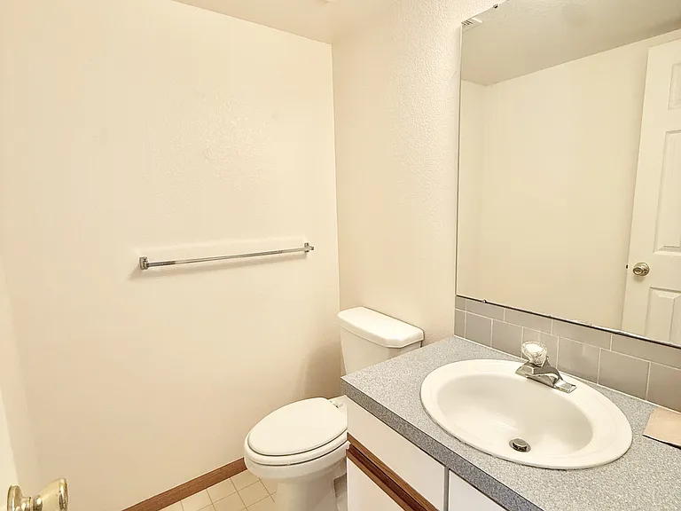 1637 Westbridge Dr #1 — Photo 12