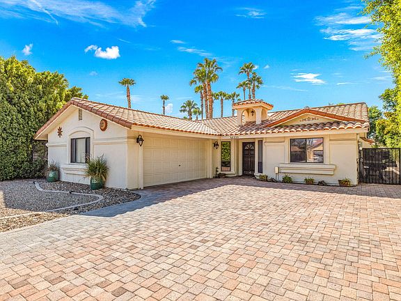 2nd image of 68335 Descanso Cir