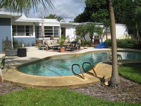 Pool / Patio