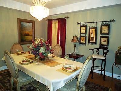 2nd image of 2571 Bayou Cir