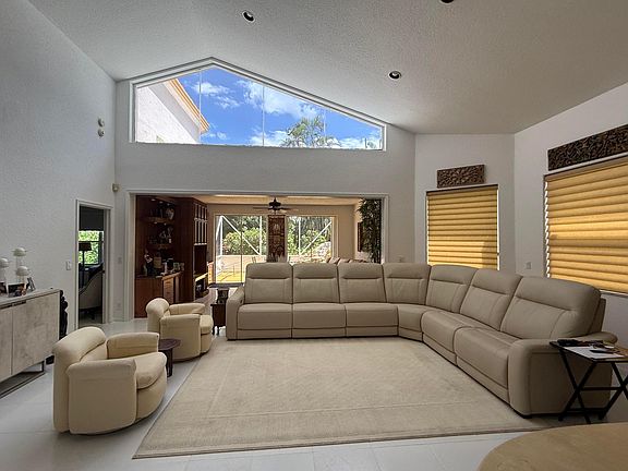 4th image of 6350 Evian Place