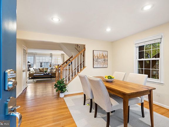 3rd image of 13203 Putnam Cir