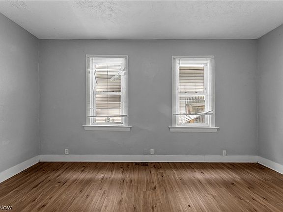 4th image of 3221 Trowbridge Ave