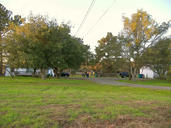 7700 French Ln, Sebastopol, CA 95472