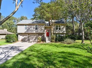 4275 Springfield Dr, Norcross, GA 30092