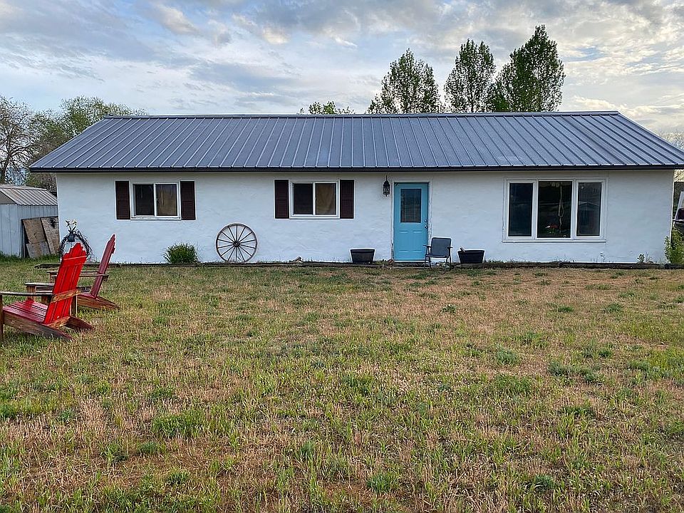 1st image of 1077 Penny Ln