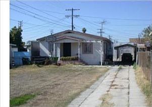 2nd image of 1175 Spence St