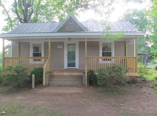 4070 Huell Matthews Hwy, South Boston, VA 24592