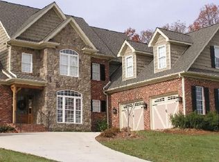 474 N Hiddenbrooke Dr, Advance, NC 27006