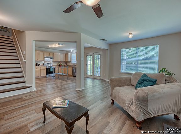 3rd image of 9723 Charline Ln