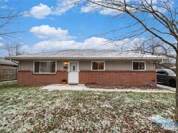 206 Roseanna Dr, Toledo, OH 43615