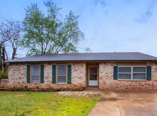 6 Beaver Ct, Jacksonville, AR 72076