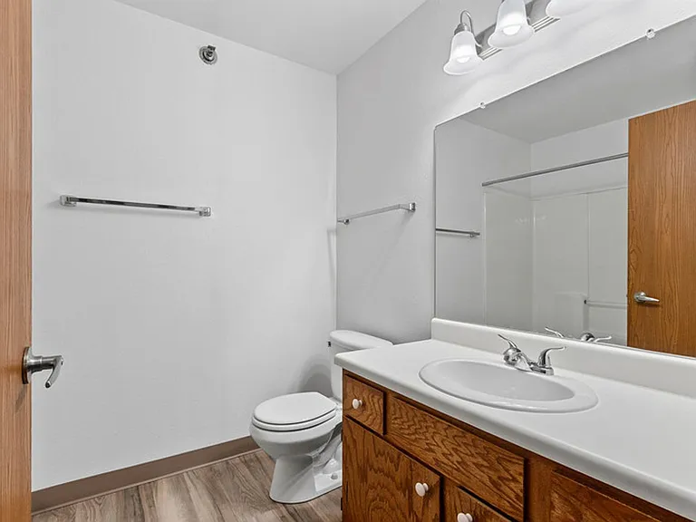 City View Apartments — Photo 58